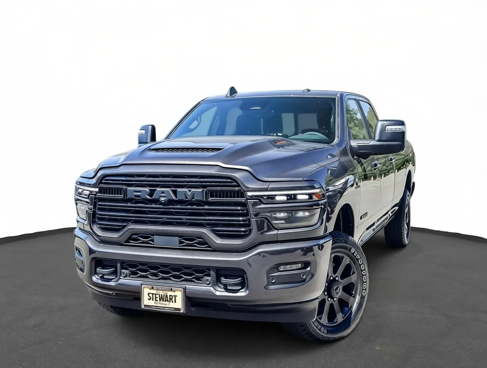 2026 Ram 3500 LARAMIE CREW CAB 4X4 8' BOX