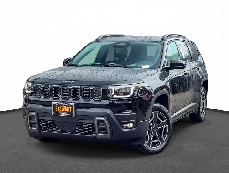 2026 Jeep Cherokee LAREDO 4X4