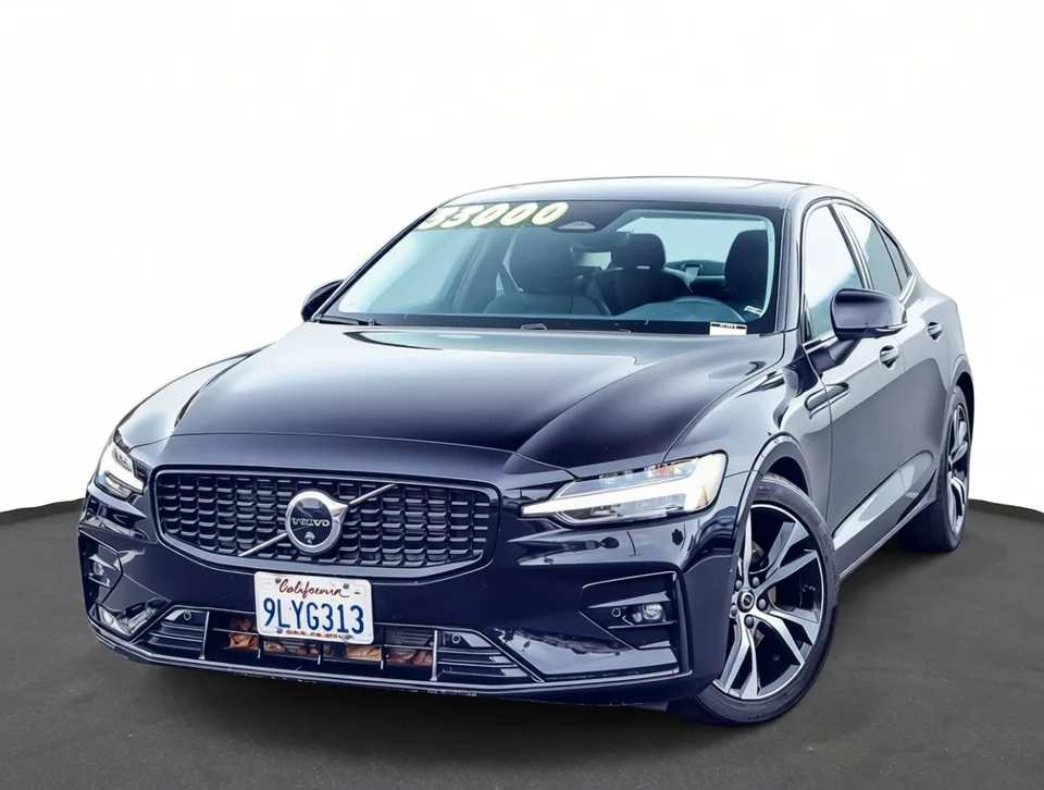2024 Volvo S60 B5 Plus Dark