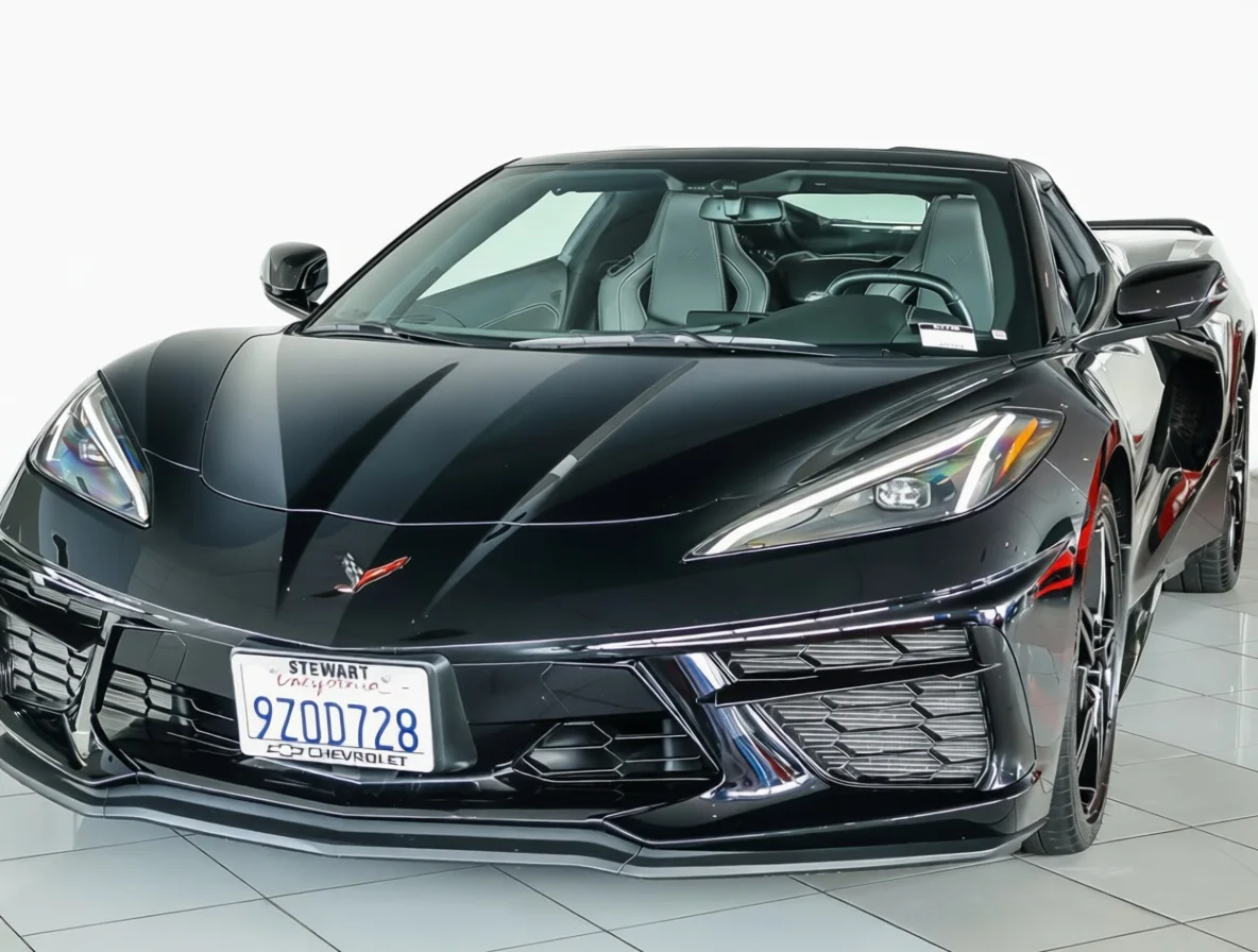 2021 Chevrolet Corvette Stingray 1LT — larawan 1 ng 93